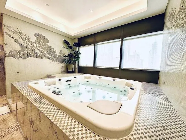 Stunning 1Br High Floor With Rooftop Infinity Pool Dubai